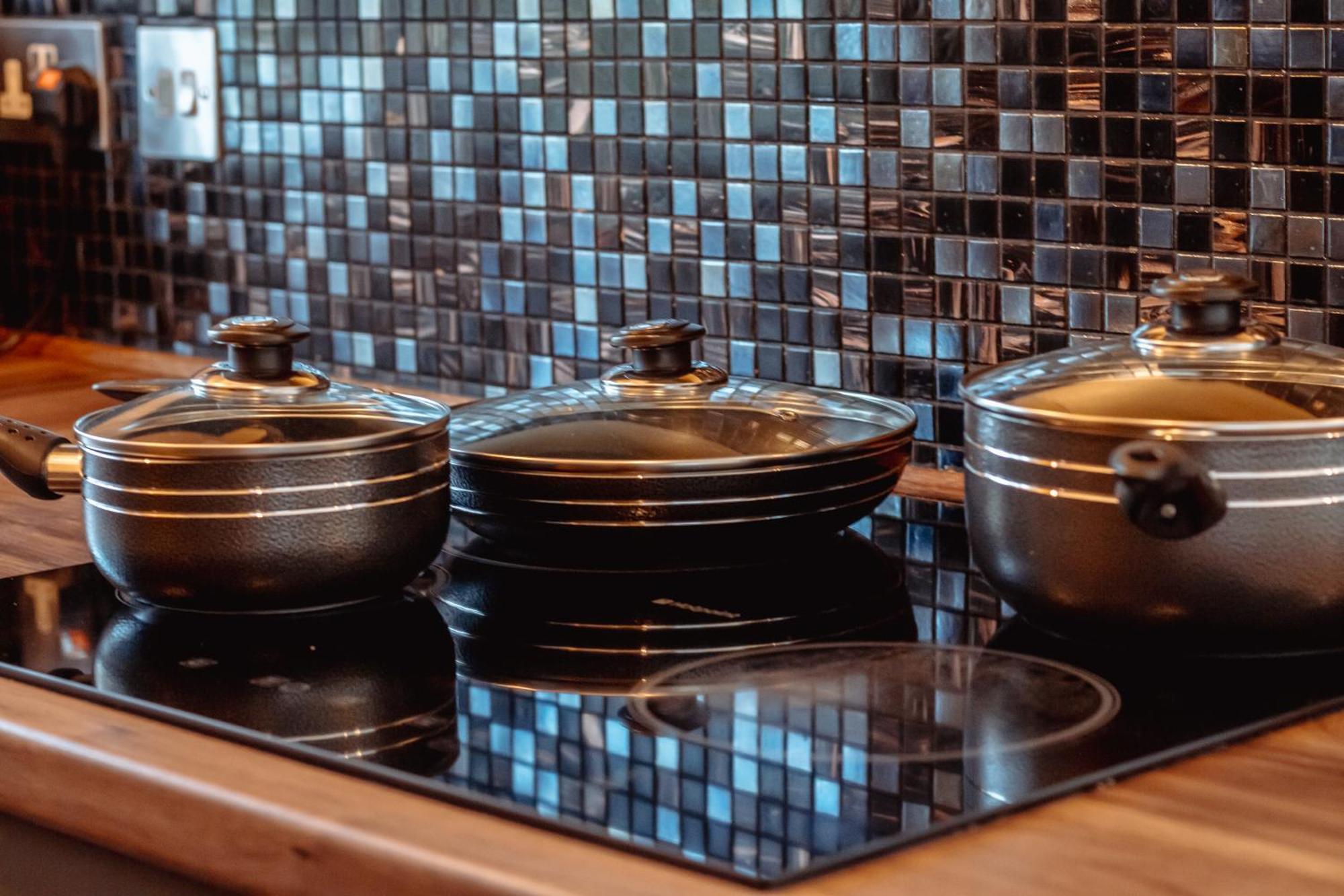 Spacious Flat With Free Parking Apartment Harrogate Ngoại thất bức ảnh