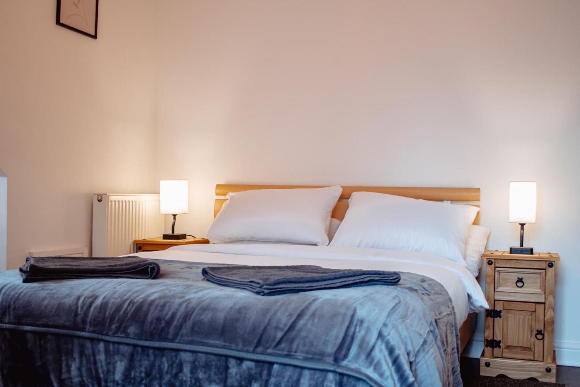 Spacious Flat With Free Parking Apartment Harrogate Ngoại thất bức ảnh