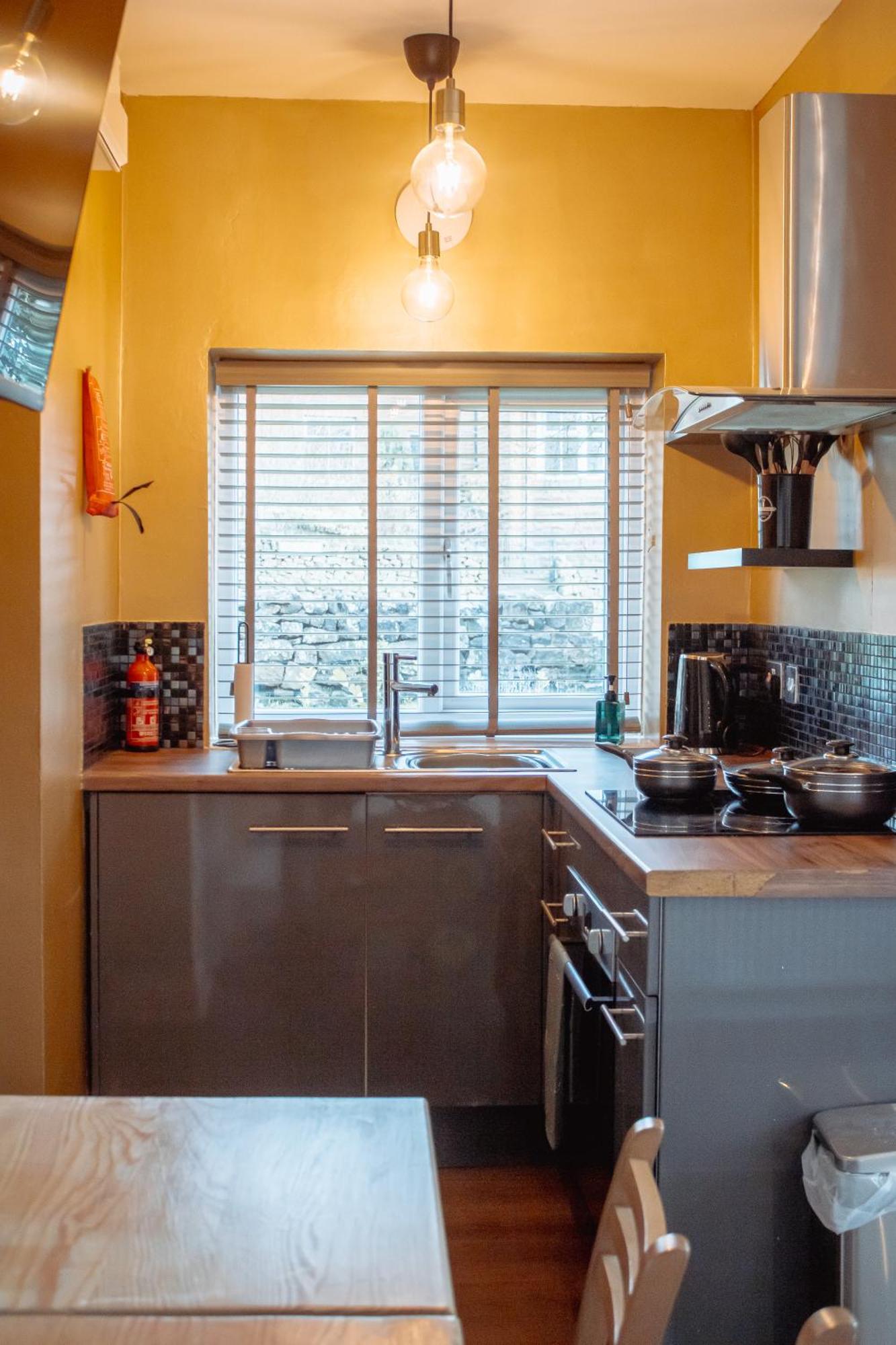 Spacious Flat With Free Parking Apartment Harrogate Ngoại thất bức ảnh